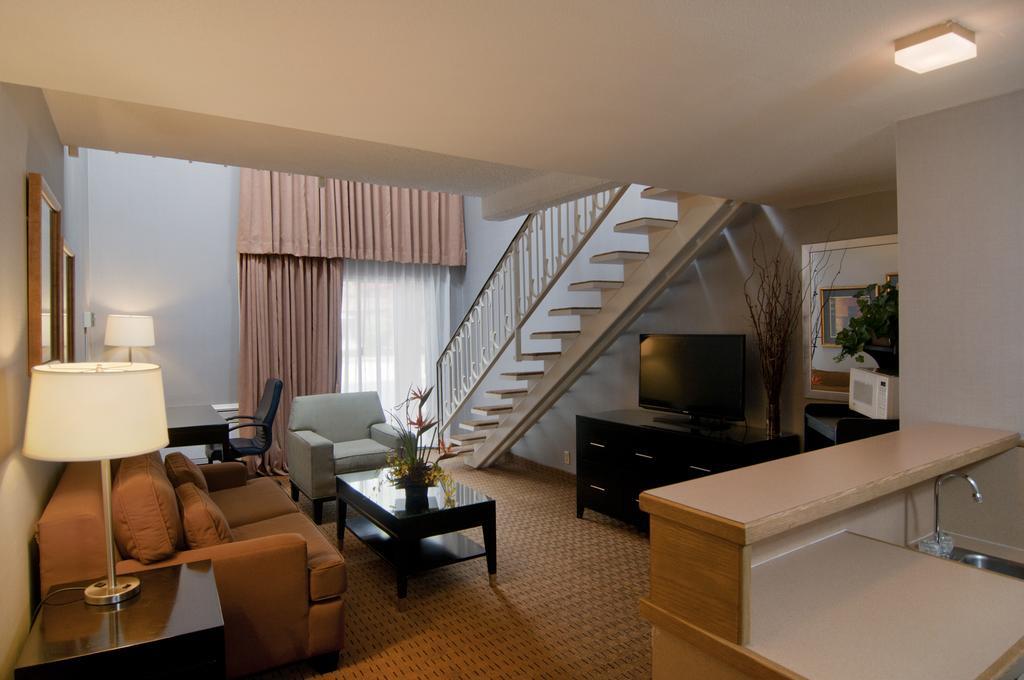 Wyndham Albuquerque Hotel & Conference Center Экстерьер фото