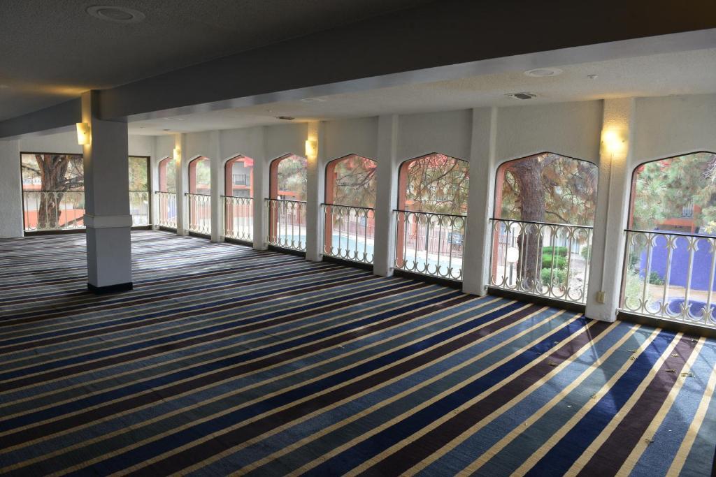 Wyndham Albuquerque Hotel & Conference Center Экстерьер фото