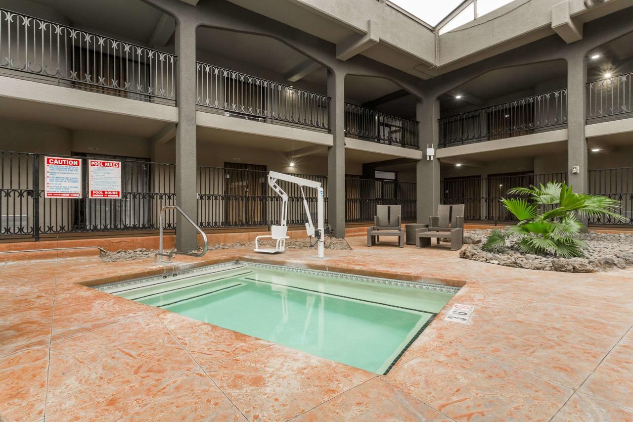 Wyndham Albuquerque Hotel & Conference Center Экстерьер фото
